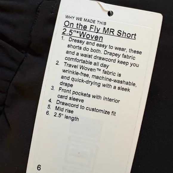 NWT Lululemon On the Fly MR Short2.5' Woven Black Size 6